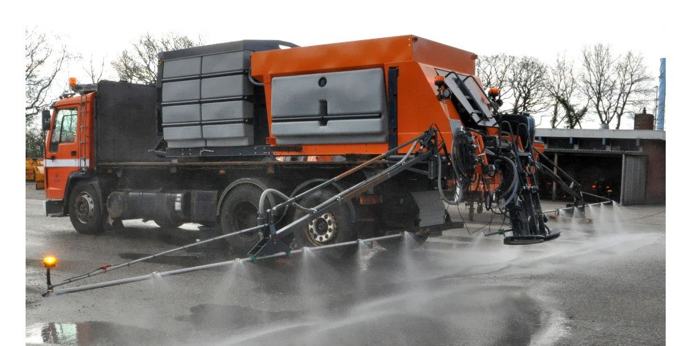 Піско-солерозкидувач та розбризкувач рідких реагентів Epoke Sirius AST Twin Runway Combi