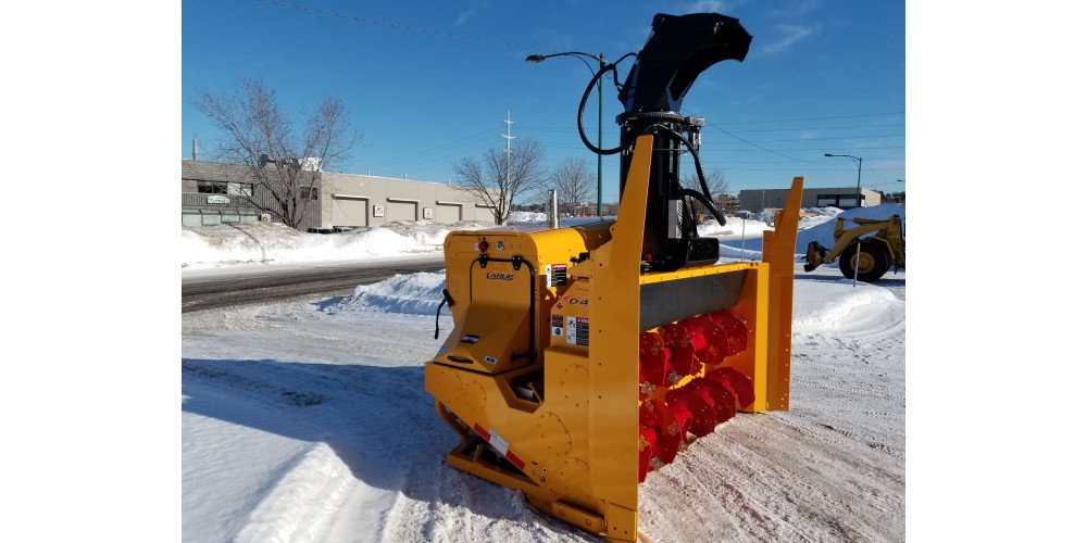 Навісний снігоочисник Larue D40 Навісний снігоочисник Larue D40